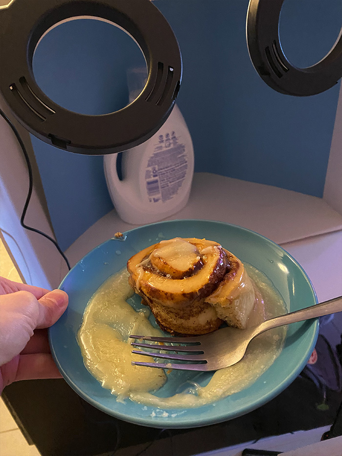 Enjoying the aforementioned cinnamon bun!